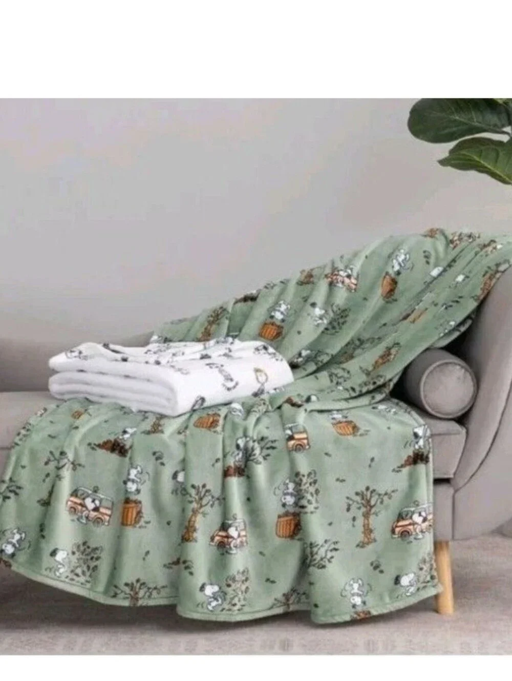 Peanuts Throw Green White Snoopy 2-Pack Printed VelvetLoft Plush Green - New